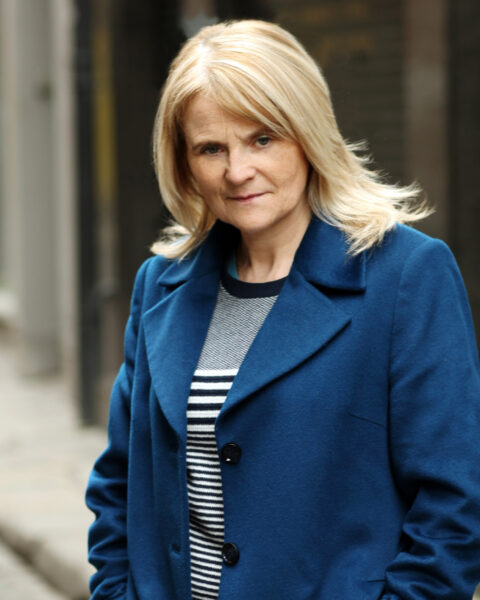 Veronica Henley (2)